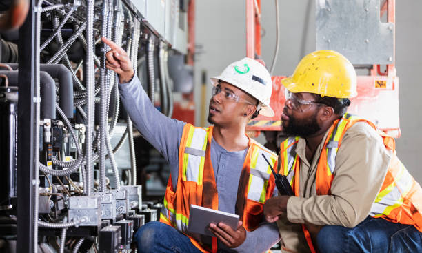 Best Local Electrician Companies  in Staples, CT